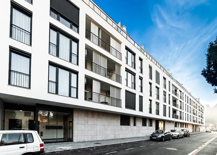 Apartmán Monochrome Urban Hoodie *